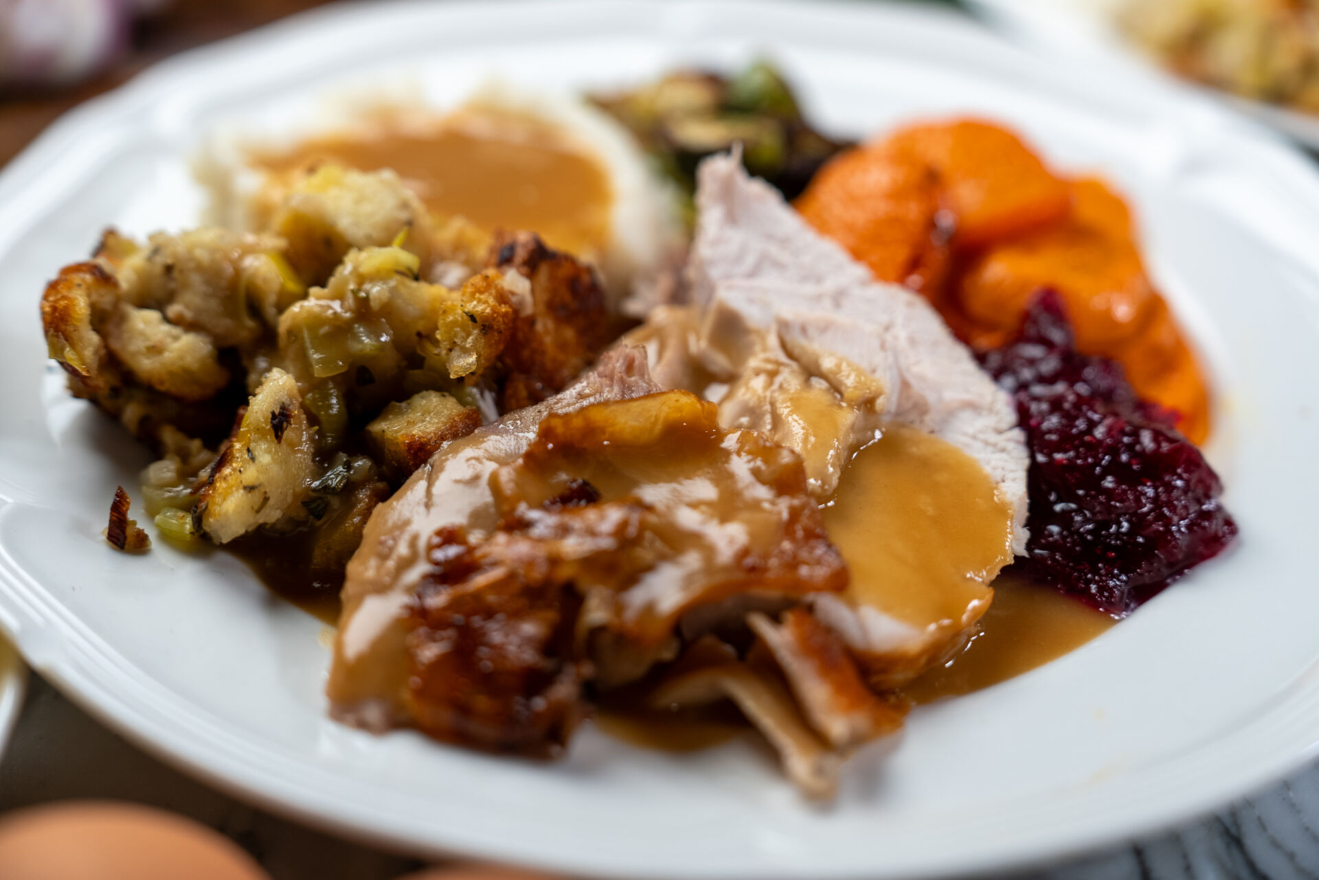 Mostly Make-Ahead Turkey Gravy